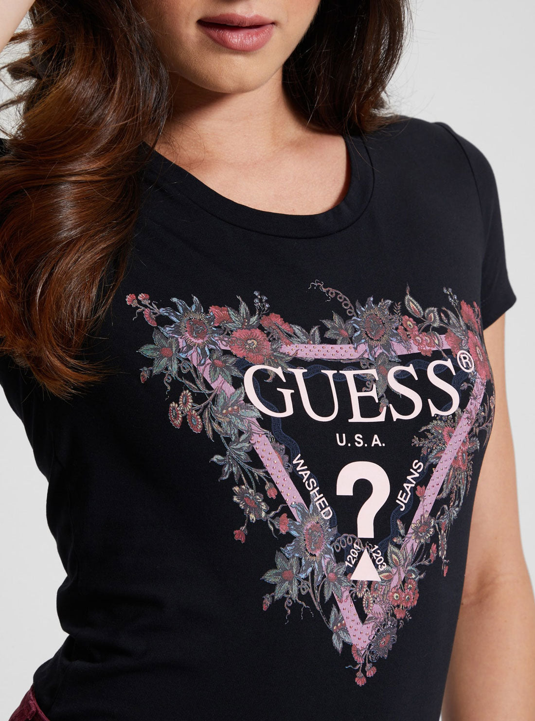 Eco Black Flower Triangle Logo T-Shirt Eco Black Flower Triangle Logo T-Shirt