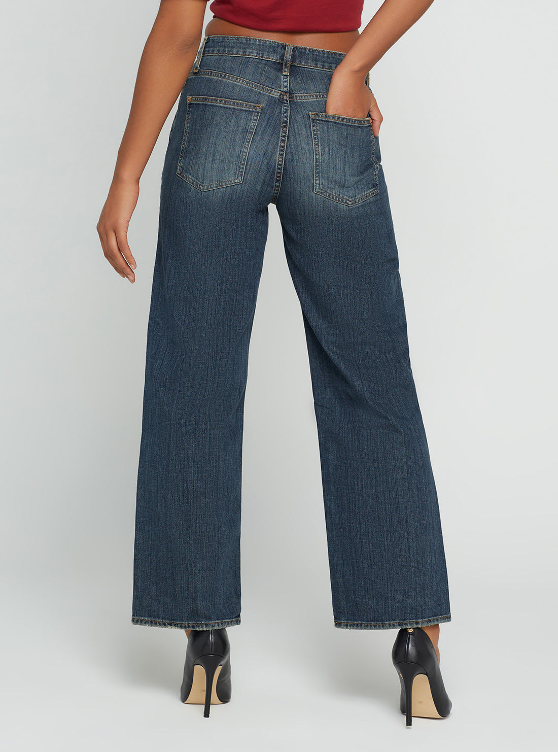 Eco High-Rise 90s Boyfriend Denim Jeans In Waterton Blue Wash Eco High-Rise 90s Boyfriend Denim Jeans In Waterton Blue Wash